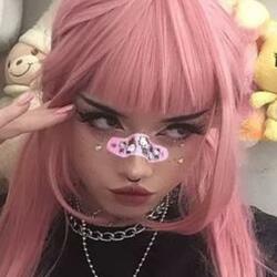 KISS A PILL