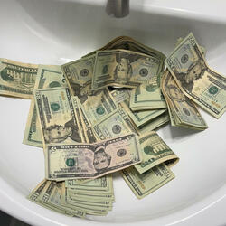 Bank logs (feat. Macho Griffin)