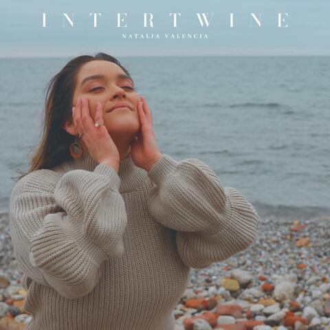 Intertwine