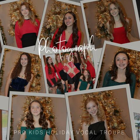 Photograph (feat. Megan Simonelli, Audrey Kreitner, Lila Pfefferle, Emily Denis, Quinn Fucci, Lucy Devine & Victoria Brynildsen)