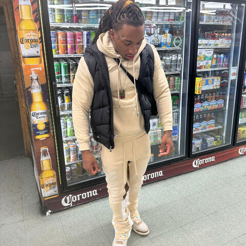 Dark Tint (feat. 2Street2Raw)