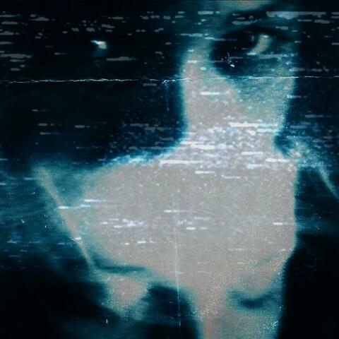 DontLeave (feat. Hector Vae)