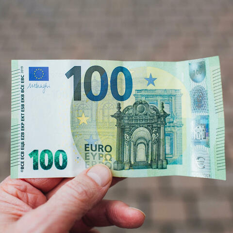 Everyone Do The Euro