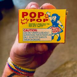 Parachutes R20 (feat. Ryck Mú! & The Bønitas)