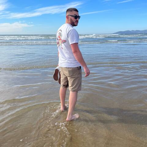 Cruisin' In California (feat. Brandon Rios)