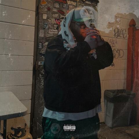 SMOKERS CLUB. (feat. Camarie Jones & DblockThaParty)