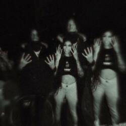 Evil Twinz (feat. Bizzy B)