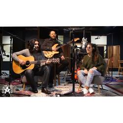 Hala lala laya هلا لالا ليا (feat. Apo & The Apostles)
