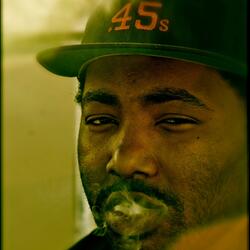 Bad Gurl (feat. Mobb Klik)