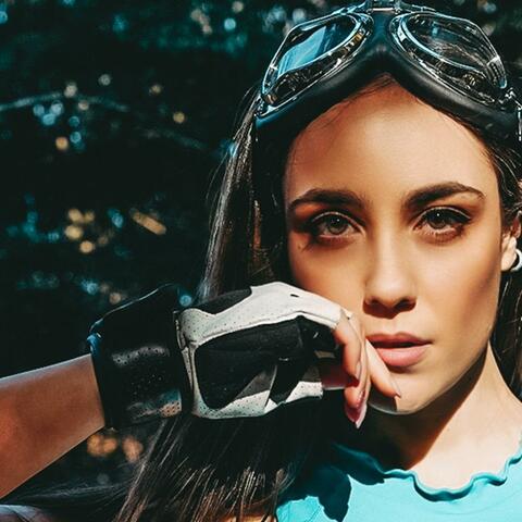 Road to Light ~悲しみのない未来へ~