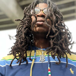 Love dont live here (feat. Tatyanna XL)