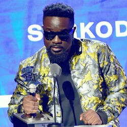 Sarkodie La borrow