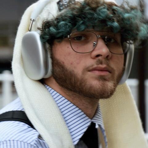 CURLY