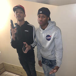 Faces (feat. 800 lil twin)