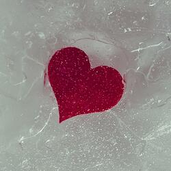 Heart So Cold (feat. Domè)