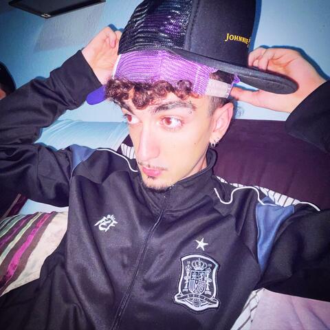 Apolo (feat. SimonWillystyle & MateuAzadas)