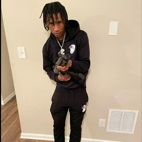 LIL KEE (SLIDE TONIGHTTT)