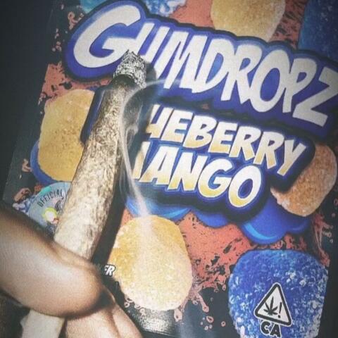 WHITE ASH (feat. Mal SaVv)