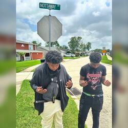 Pick Ya Potna Up (feat. Z4)