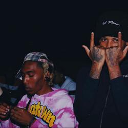 FINESSIN JUGGIN & SWIPING (feat. SACKTHEGOD)