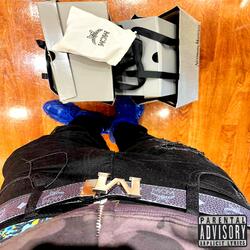 SUPERSTARSTATUS (feat. Loctify)