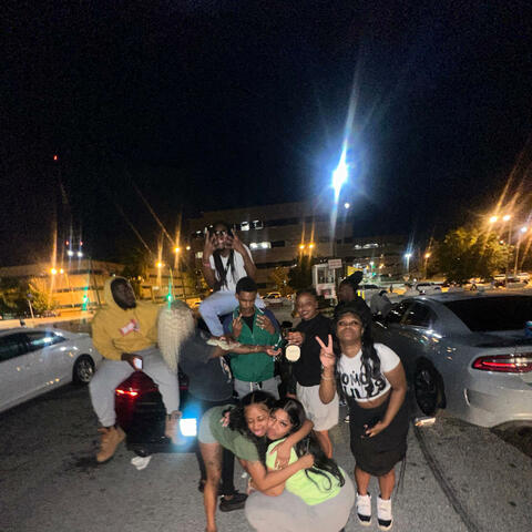 hoochie mama (feat. Ty4zzzz)