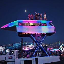 EDM ANTHEM (feat. TravNasty)