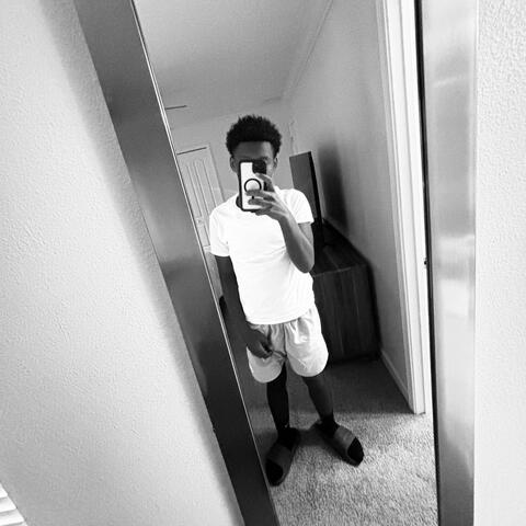 Fresh ski (feat. Cjay)