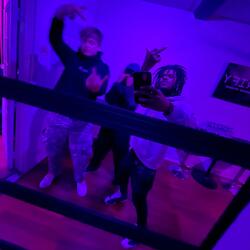 bruh wtf (feat. Prettibleu)