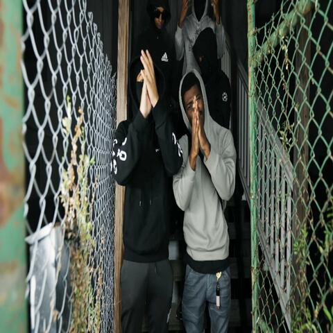 Shooters 2 Swift (feat. FullyAutoB5)