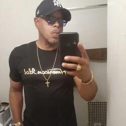 Eazy Luv