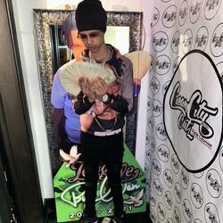 buying books Pt. 1 (feat. Superthrowed Fay Fay & Lil trav)