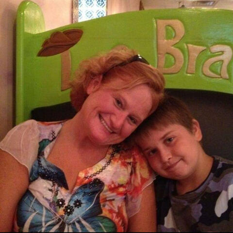 Stand Together (feat. B7G Zee)