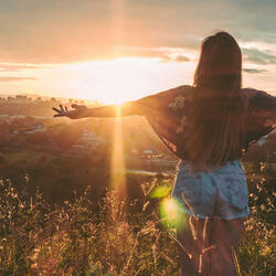 Make Loud (feat. Лічі)