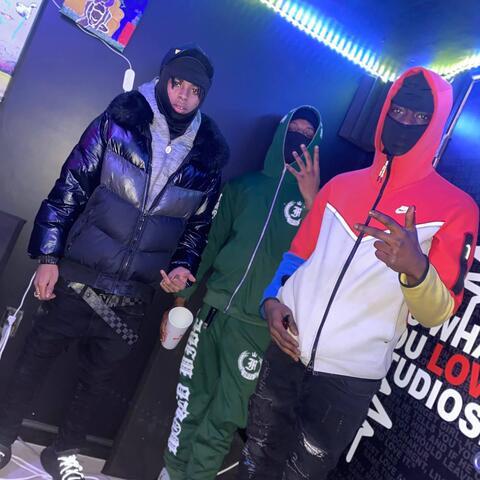 Flockin 4 Flock (feat. G’Menace & PacGz)