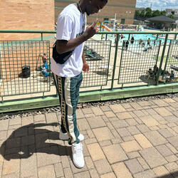 Alone (feat. ksosa)