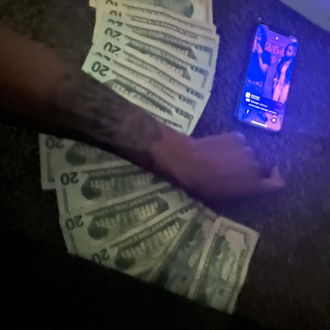 Hustle N Flow (Remix)