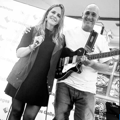 Chega de Saudade (feat. ORESTE VERDE en guitarra)