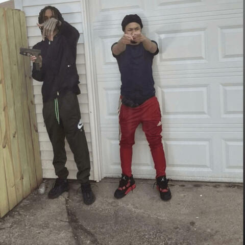 Stretched (feat. Bloodyhound lil Jeff & Vert)