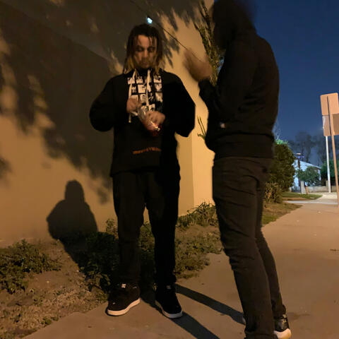 U N U (feat. K5)