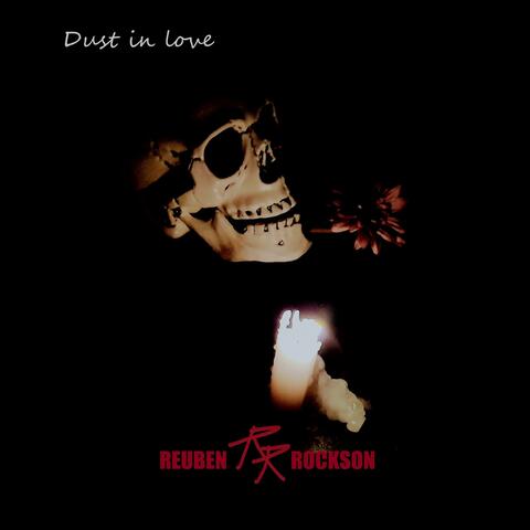 Dust in love