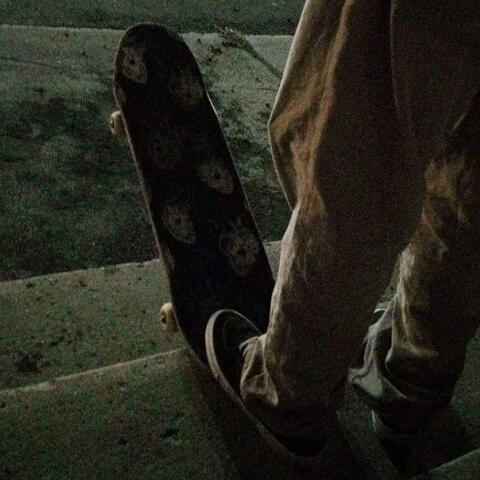 glistening (feat. gray)