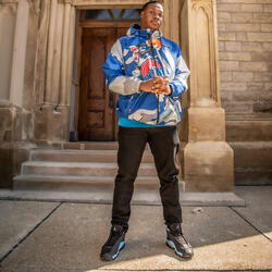Gucci Linen (feat. Gunz)