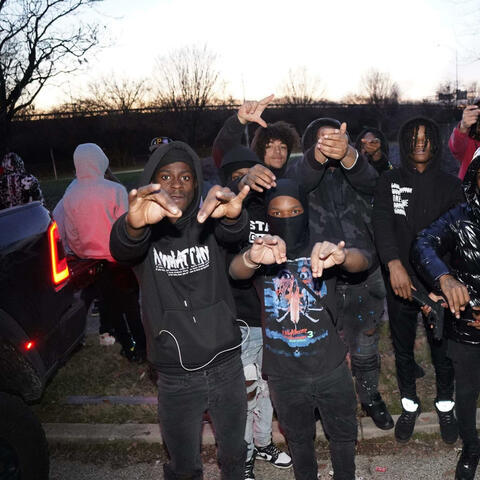 OnTheFlow (feat. Pacii, Obs Deepee, Obs Kale & S2TL Kroyy)