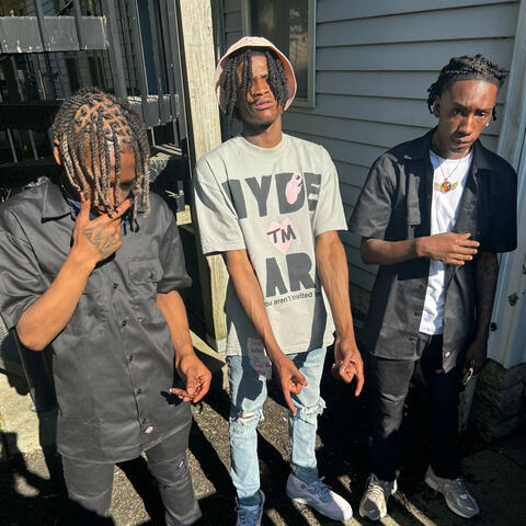 Wit Dat 5ye (feat. Skelii & Celly Yayo)