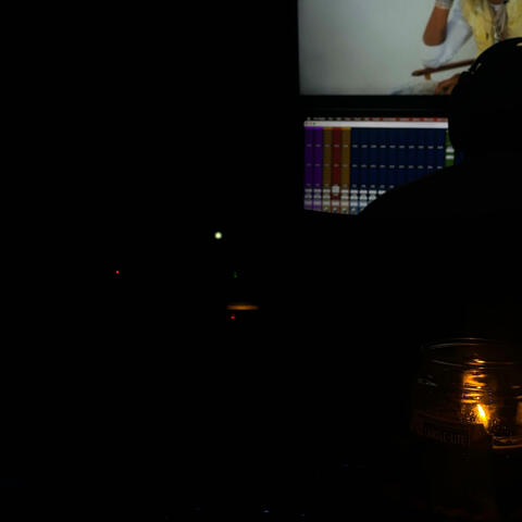 SwissCheese (feat. Yungzayy)