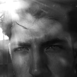 Occhi di Ghiaccio (feat. Trizio)