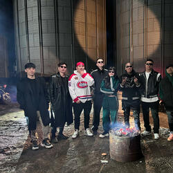 LOVE ME (feat. THUNDERZ)