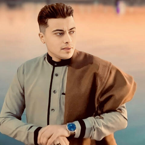 عمده وقد الدنيا (feat. سمسم الصغير)