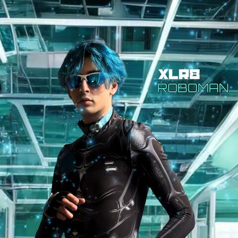 XLR8